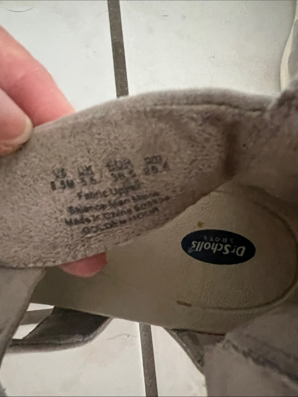 Dr Scholl’s Gray Suede Crisscross Sandals - Women - Picture 4 of 4